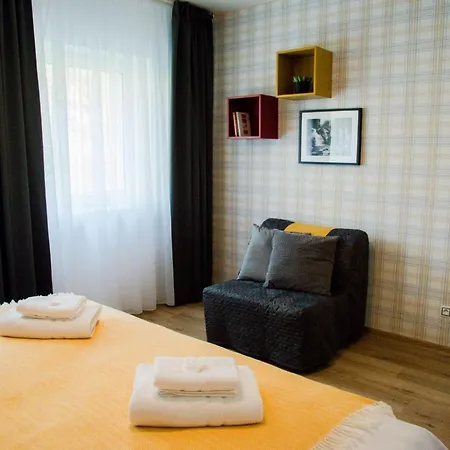 Apartment Pmr Horni Marsov